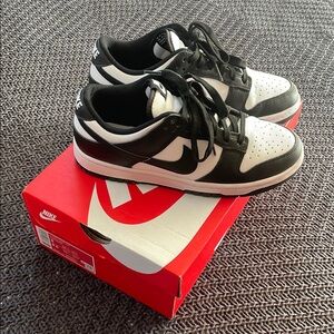 Nike Panda Dunk Low